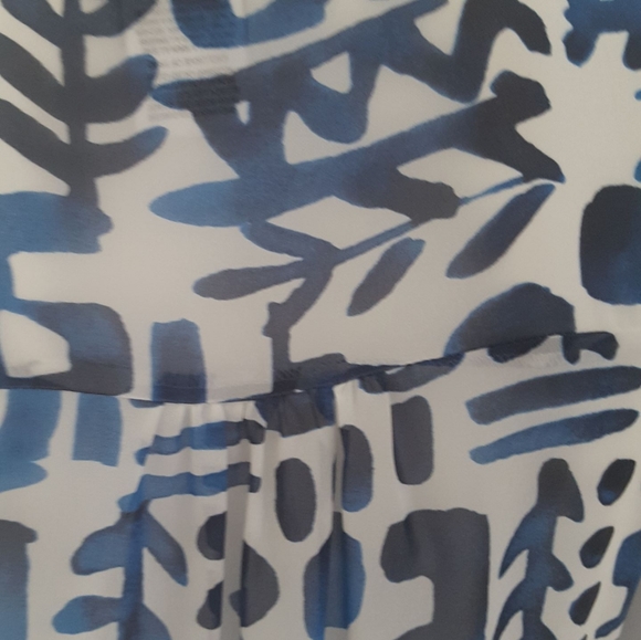 SOLD Sleeveless Top L Blue ASM J Collection NWT - Picture 4 of 8